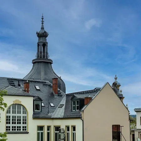 Dachgeschoss-Apartment / ruhig / zentrale Lage nahe Staatstheater / HBF Wiesbaden Exterior foto
