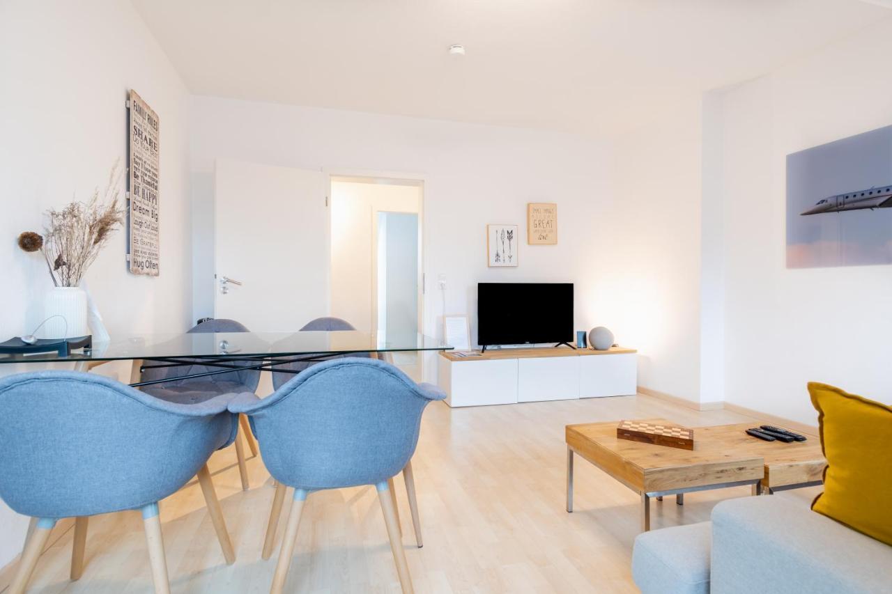 Dachgeschoss-apartment / Ruhig / Zentrale Lage Nahe Staatstheater / Hbf * Wiesbaden