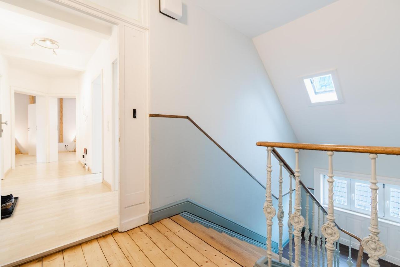 Dachgeschoss-apartment / Ruhig / Zentrale Lage Nahe Staatstheater / Hbf Wiesbaden