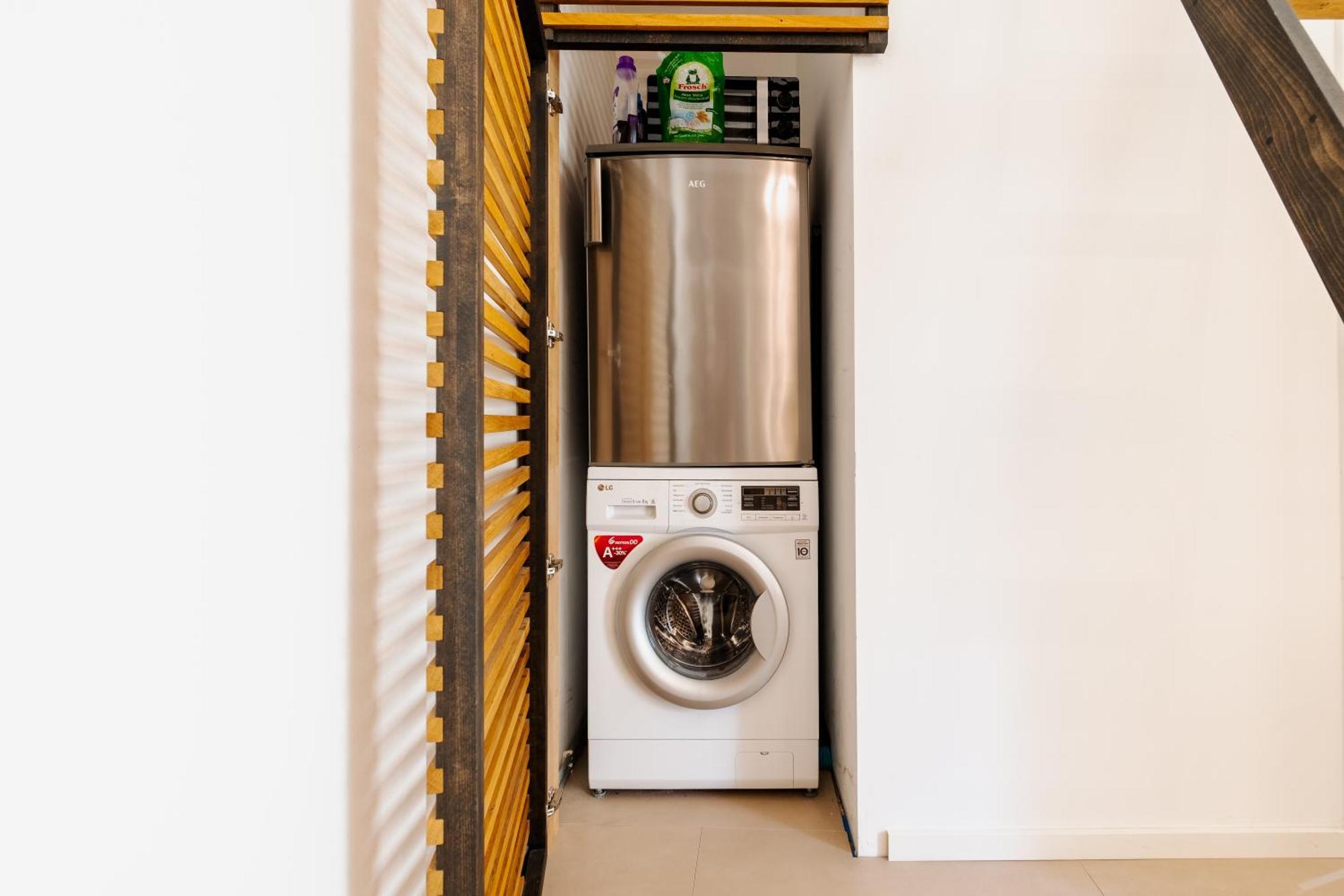 Dachgeschoss-apartment / Ruhig / Zentrale Lage Nahe Staatstheater / Hbf