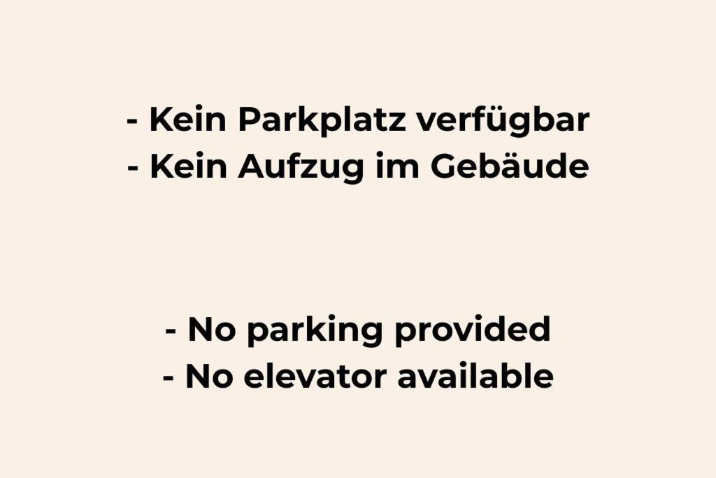 Dachgeschoss-apartment / Ruhig / Zentrale Lage Nahe Staatstheater / Hbf Apartment